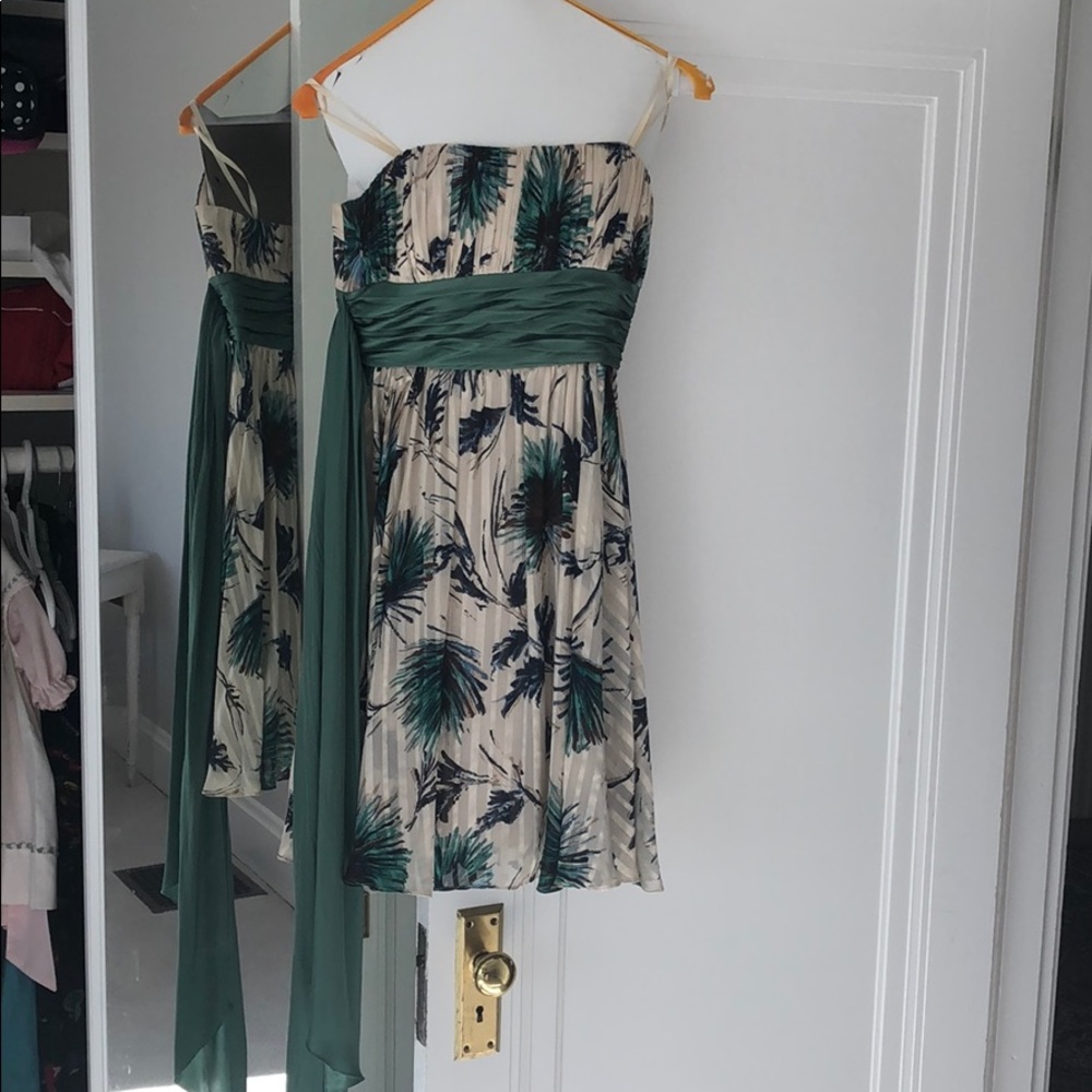 BCBG floral print strapless dress great condition